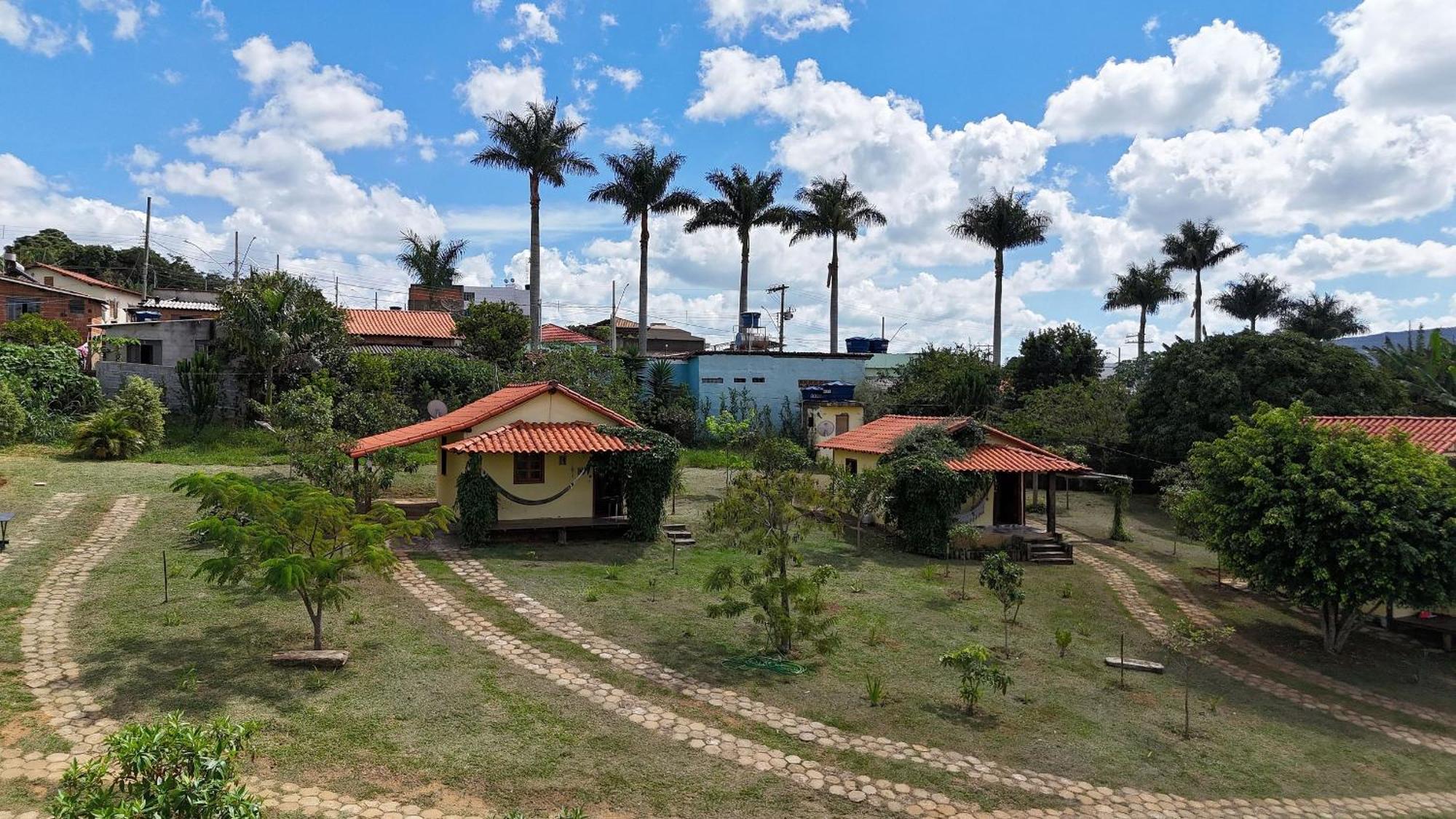 Chales Vila Carrancas - Unidade Centro المظهر الخارجي الصورة